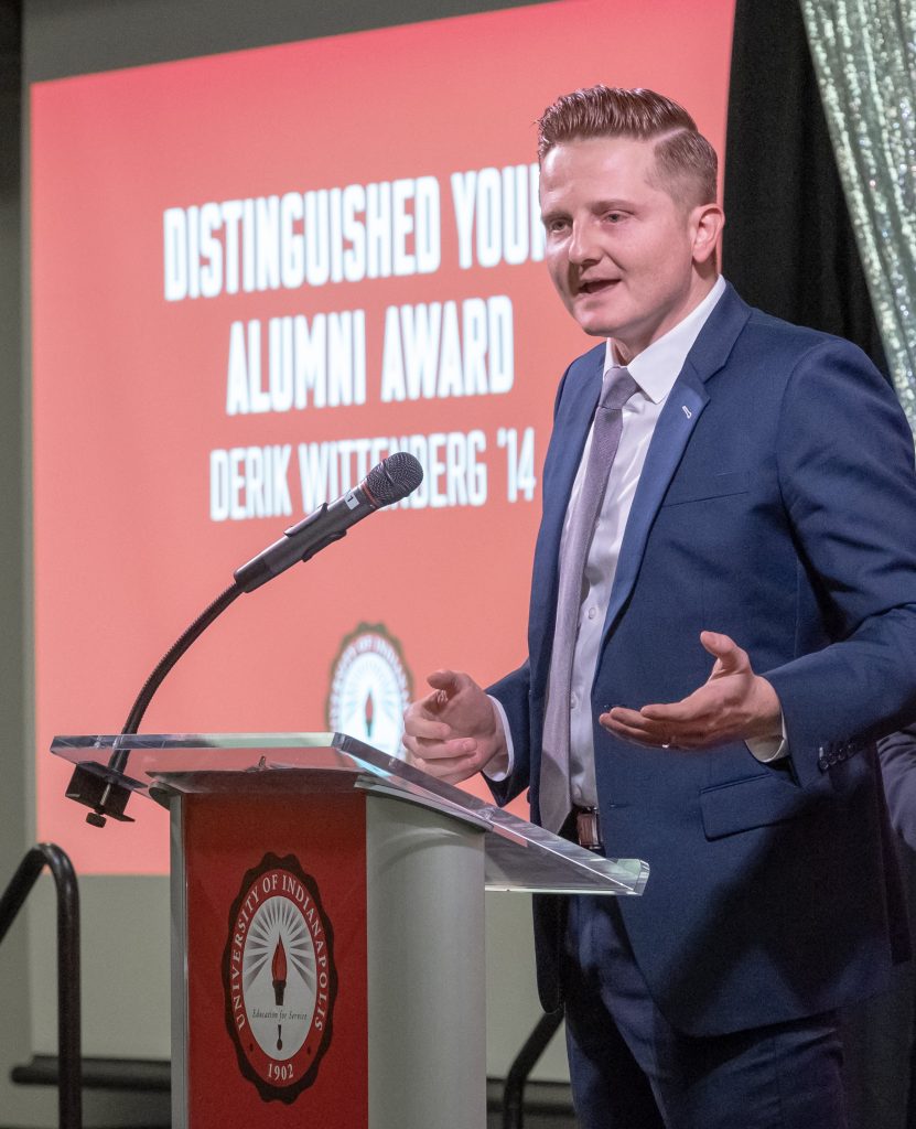 Derik Wittenberg presents remarks at 2018 UIndy Alumni Awards Reception